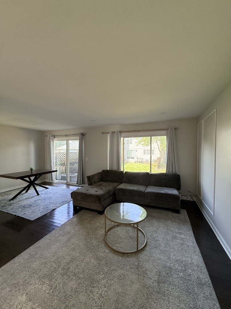 219 Pinewood Lane Property Photo 4