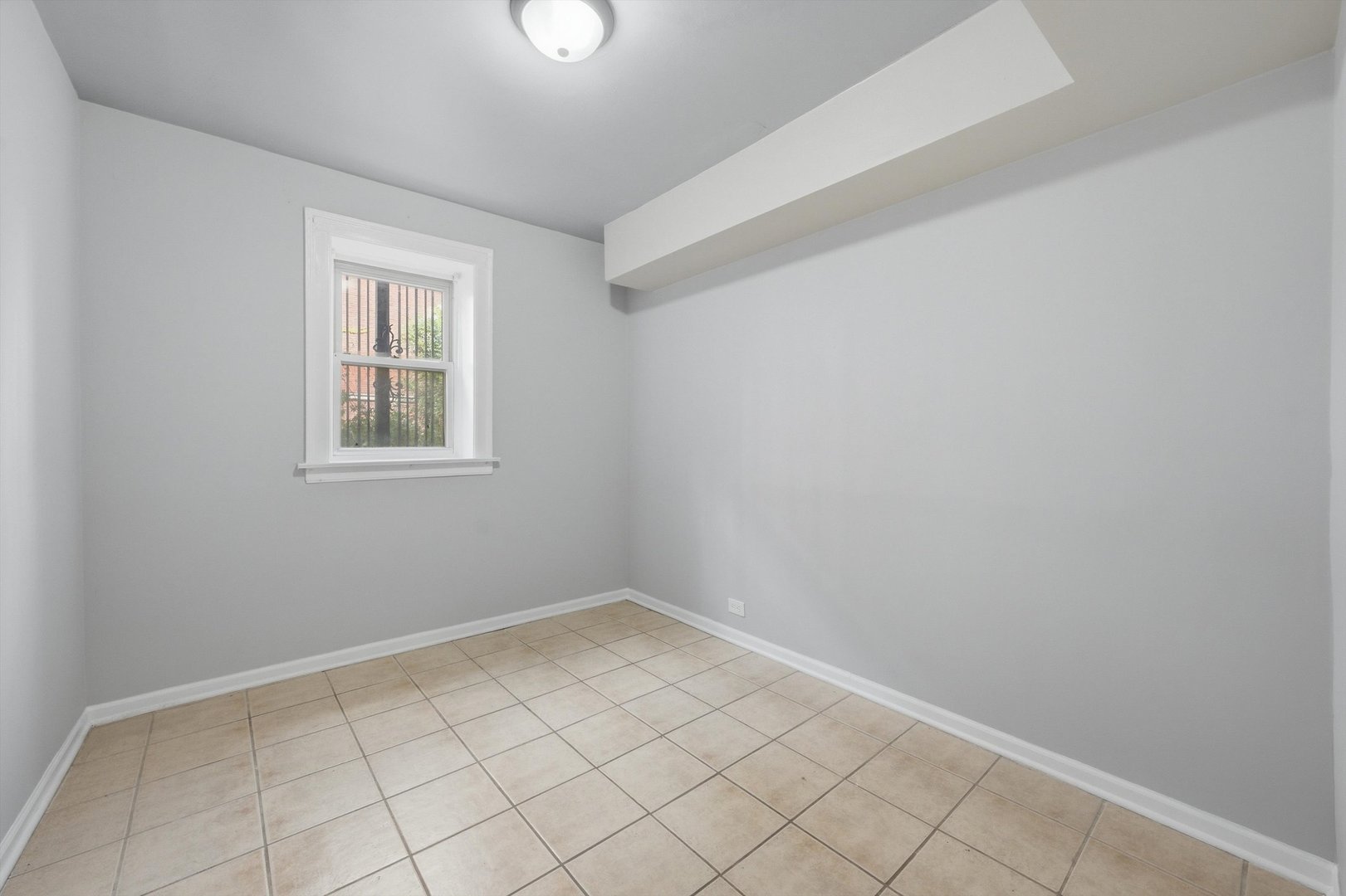 12769898 Property Photo 35