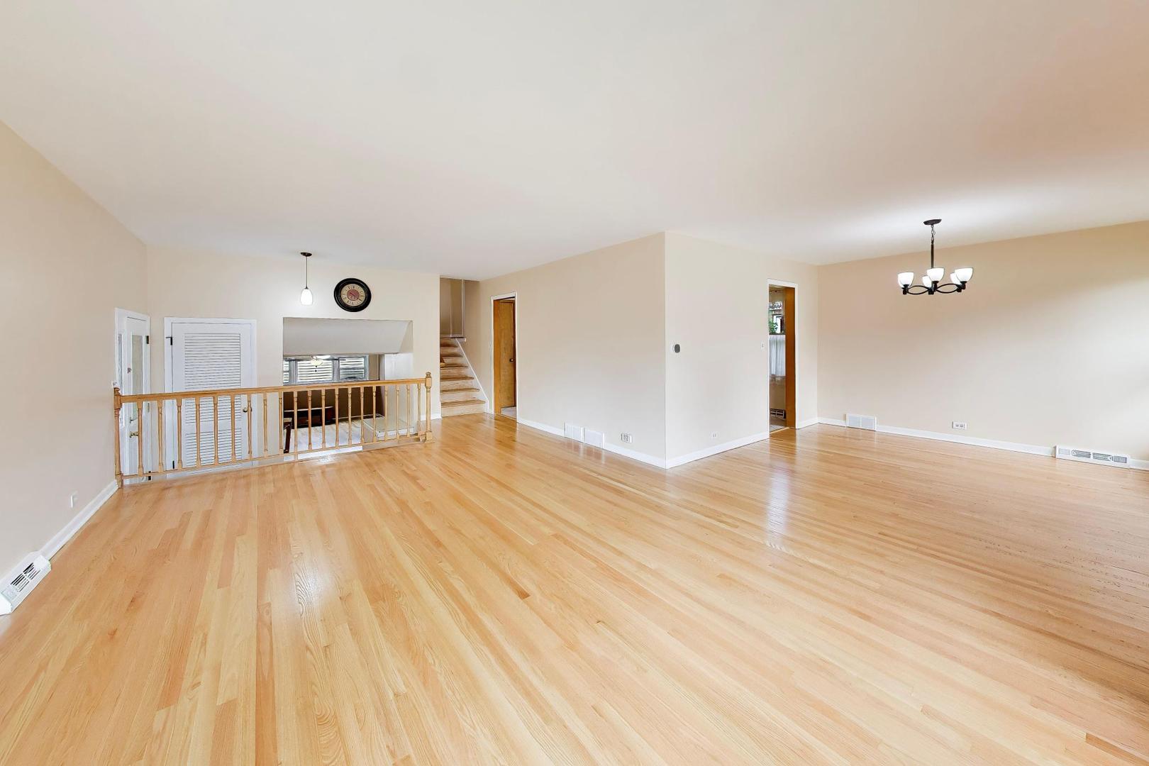 8022 Keeler Avenue Property Photo 7