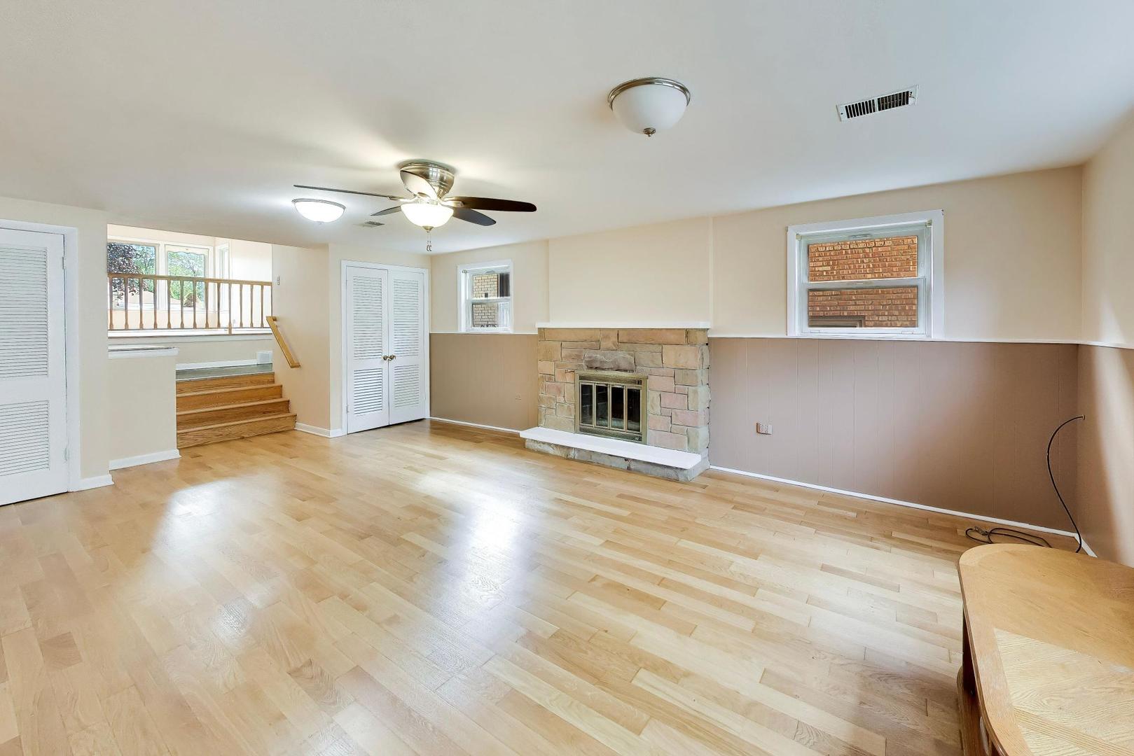 8022 Keeler Avenue Property Photo 18