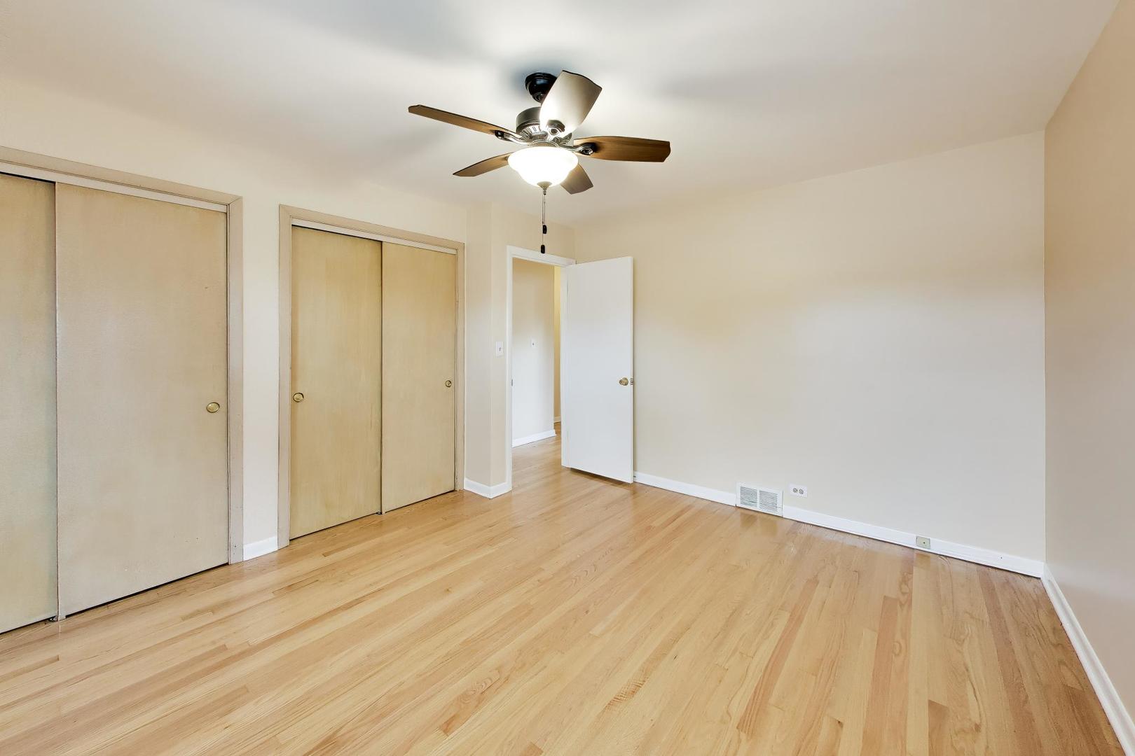 8022 Keeler Avenue Property Photo 27