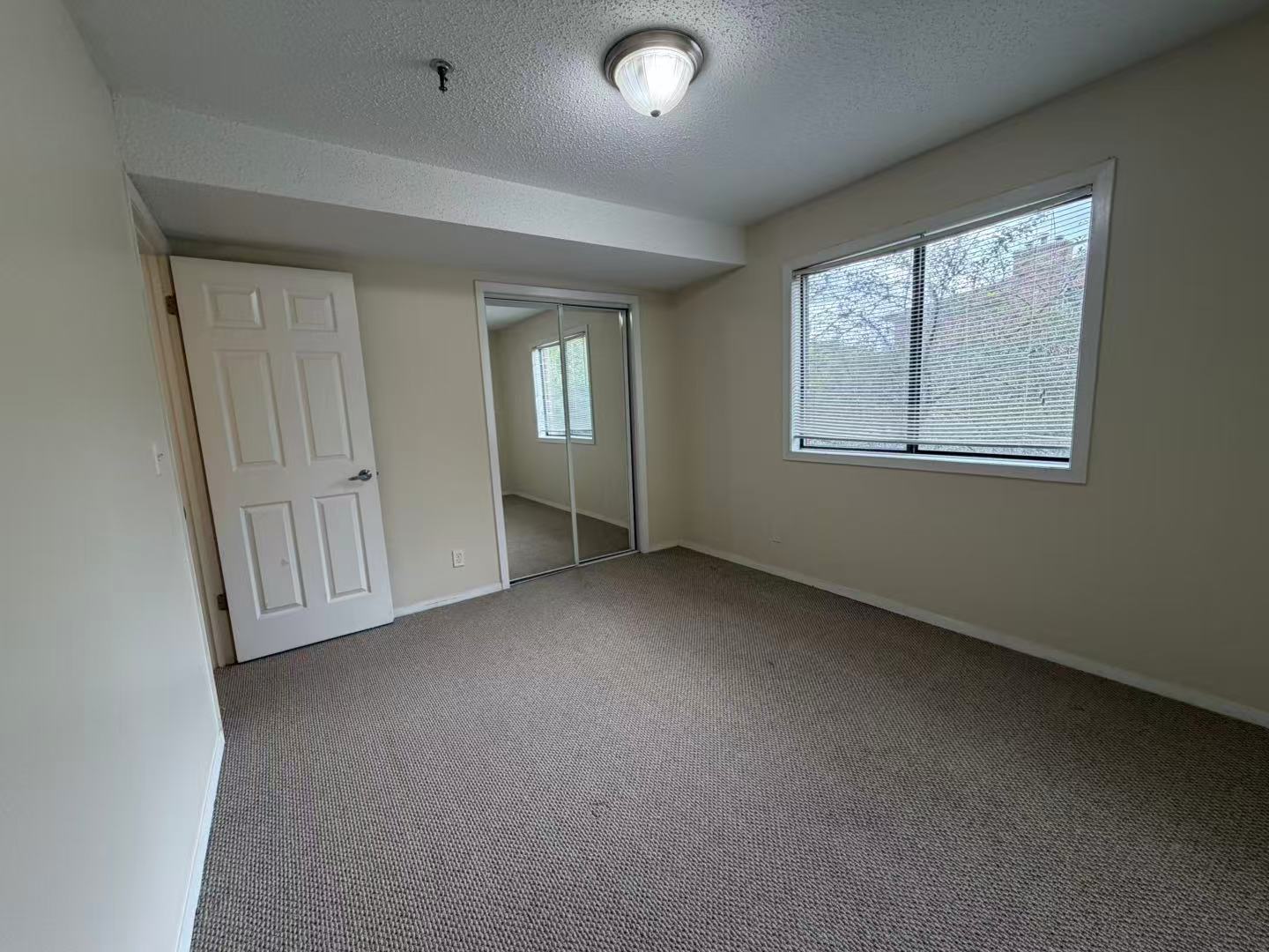 1330 Brook Street F Property Photo 12
