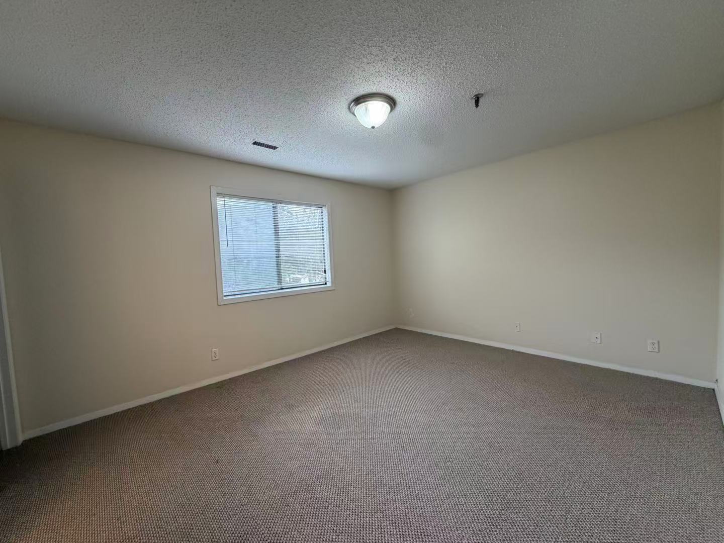 1330 Brook Street F Property Photo 13