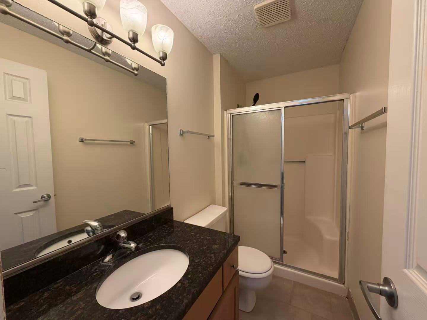 1330 Brook Street F Property Photo 16
