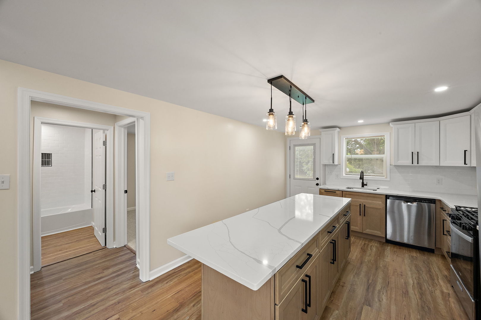 53 Seward Lane Property Photo 8