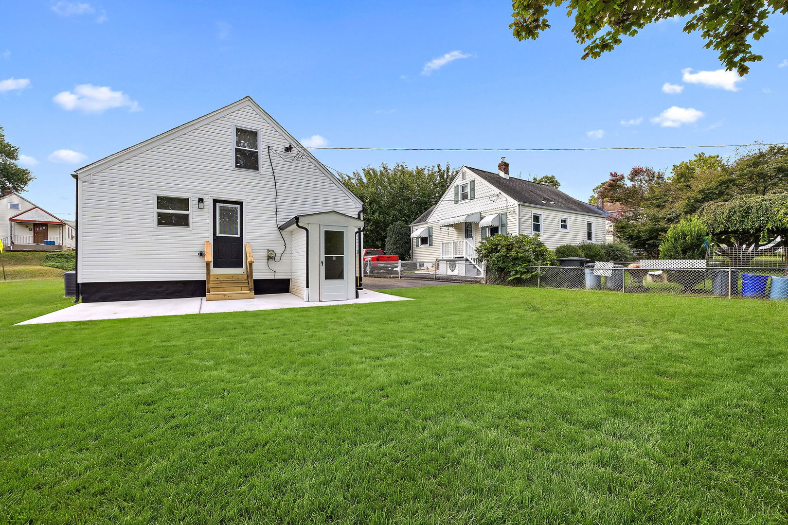 53 Seward Lane Property Photo 33
