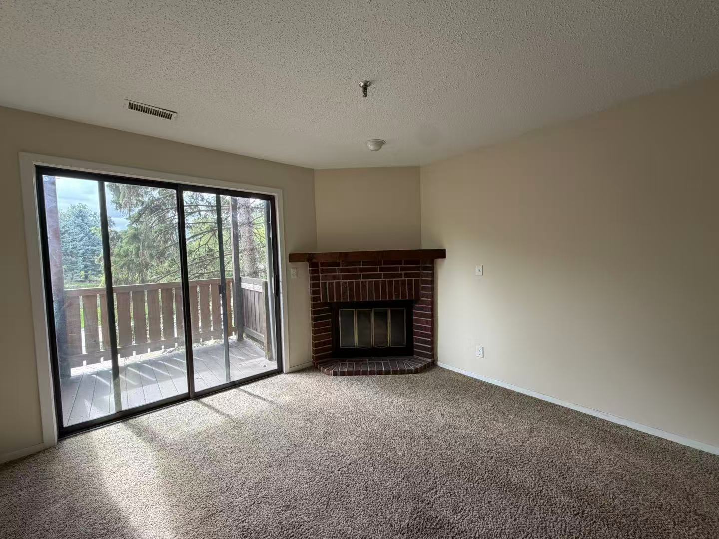 1320 Brook Street H Property Photo 6