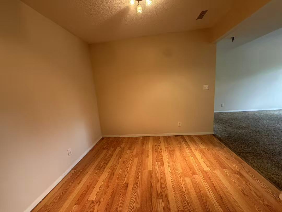 1320 Brook Street H Property Photo 11