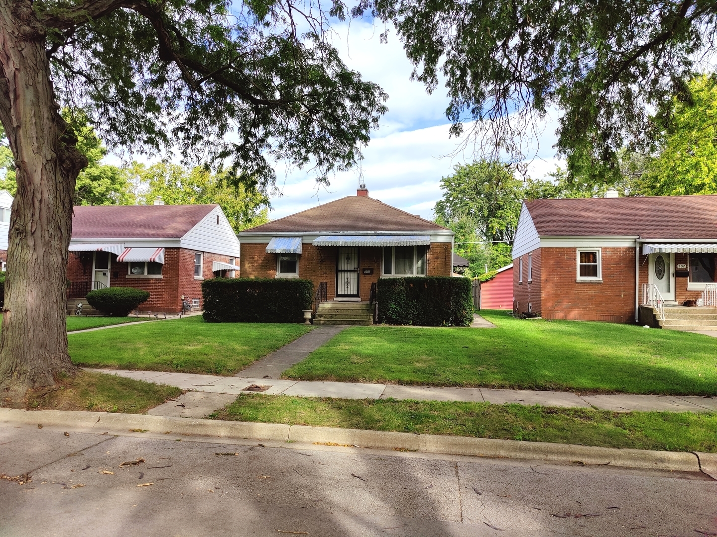 200 Earl Avenue Property Photo 1