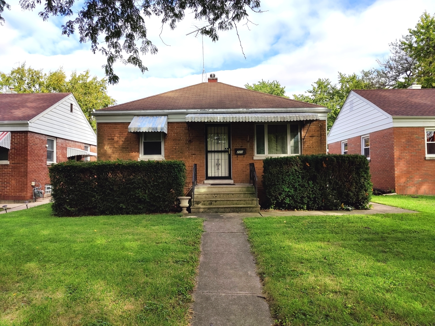 200 Earl Avenue Property Photo 2