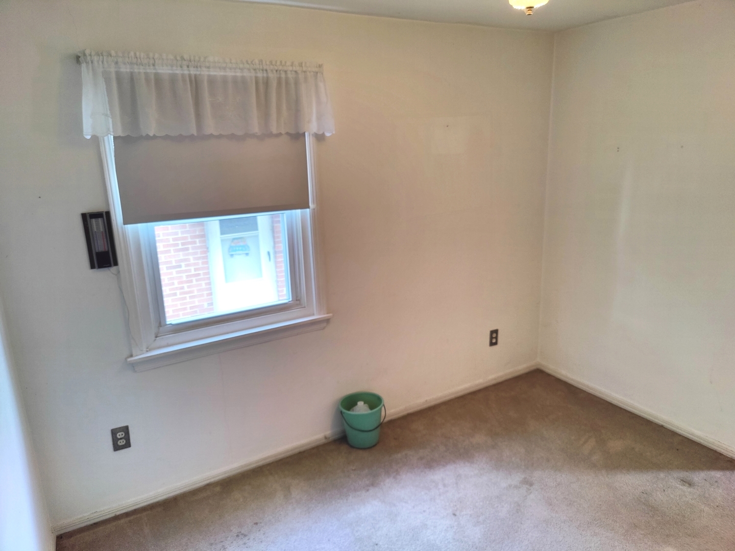 200 Earl Avenue Property Photo 9
