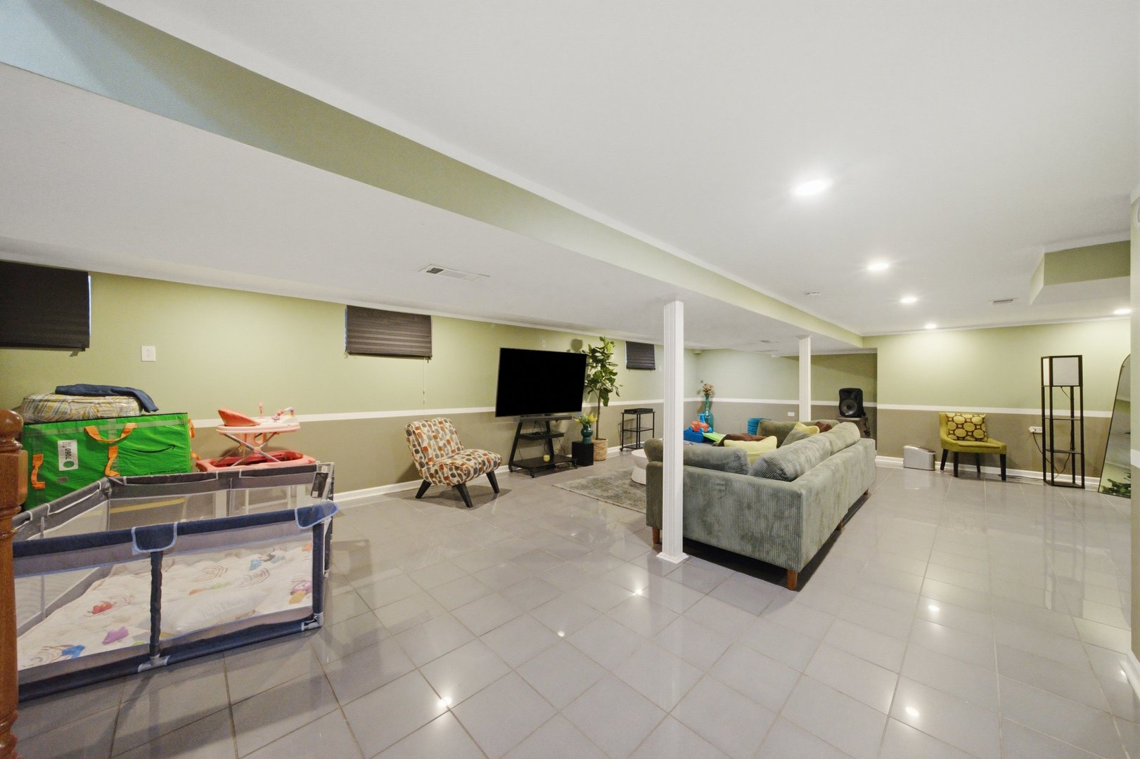 2847 N Moody Avenue Property Photo 14
