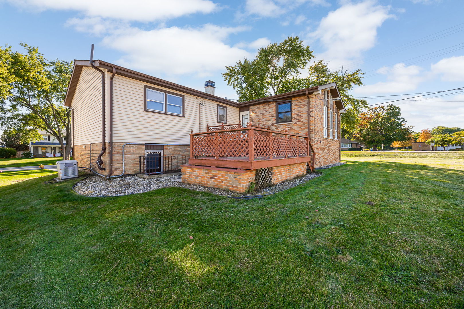 1138 Timber Lane Property Photo 33