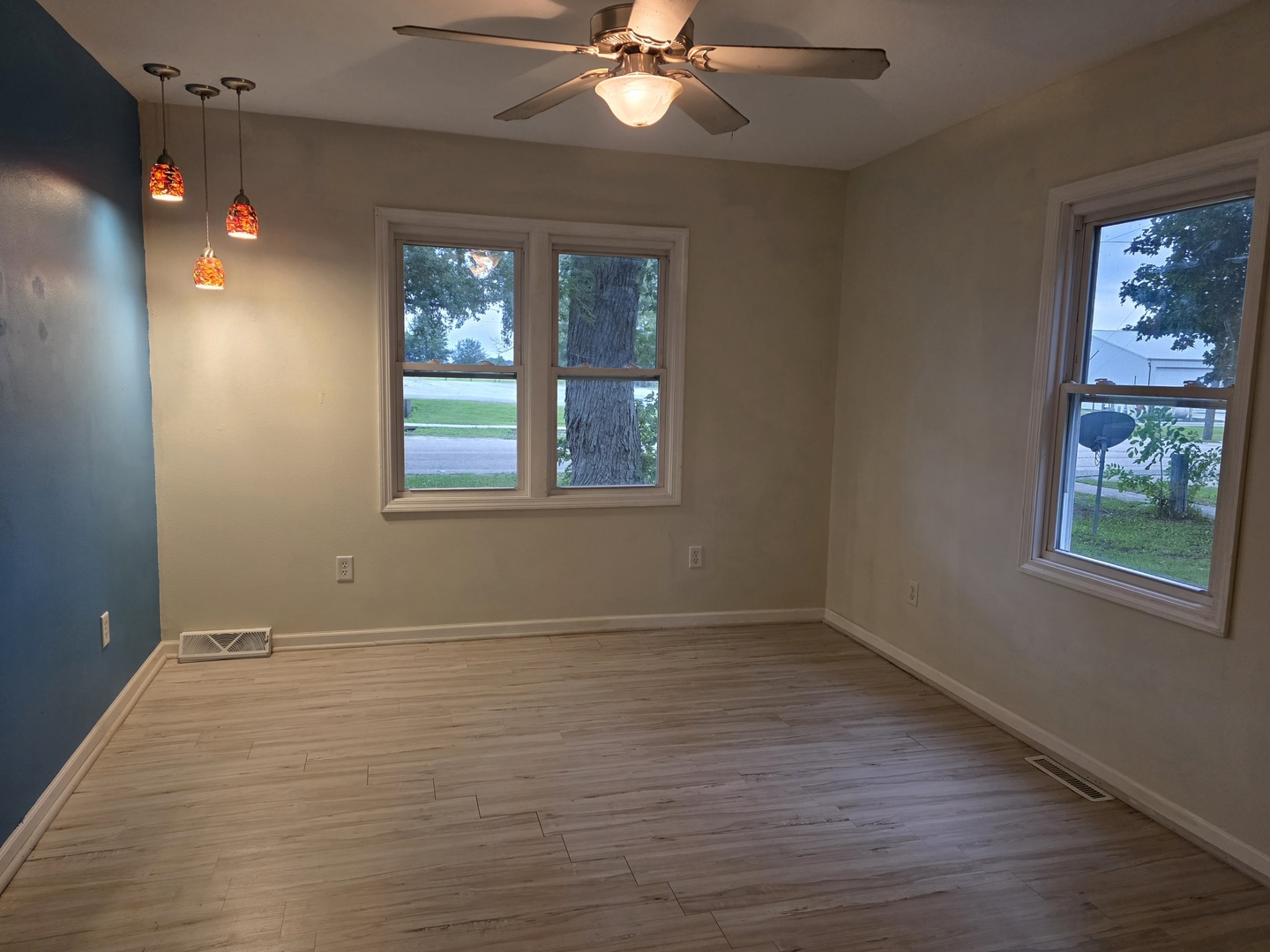 213 S Fremont Street Property Photo 2