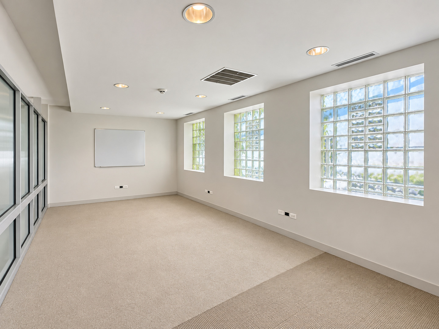 1311 E 57th Street Property Photo 44