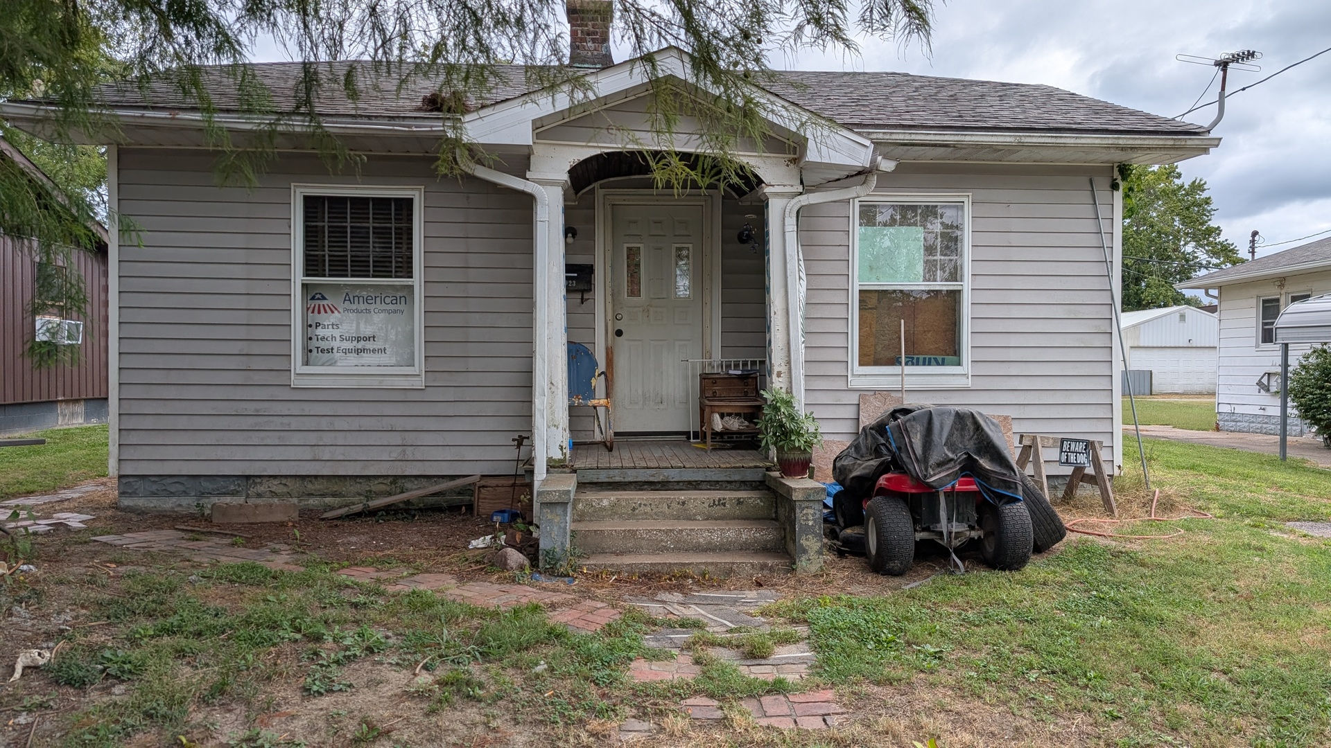 1923 Minton Street Property Photo 1