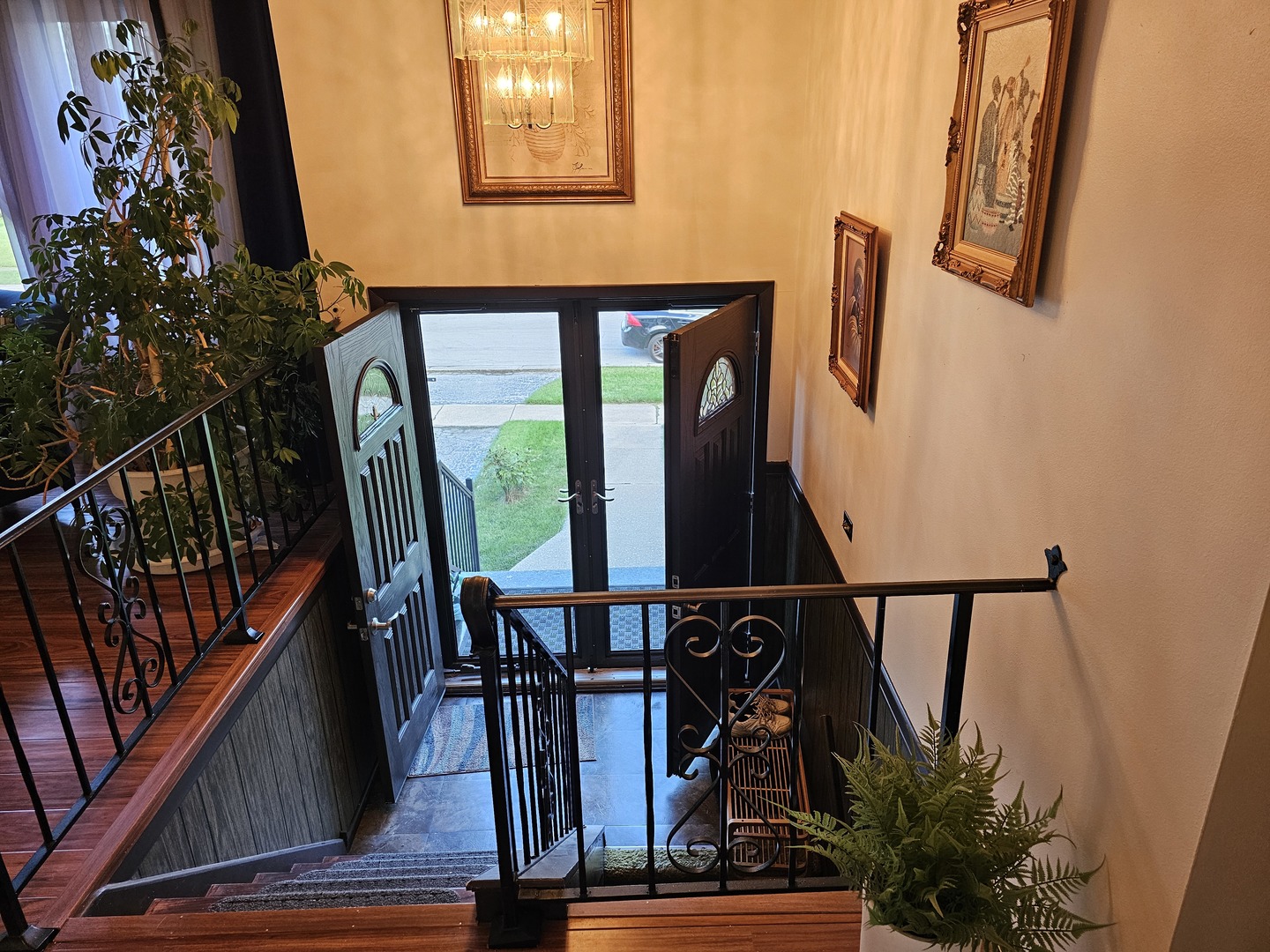 17010 Elm Drive Property Photo 8