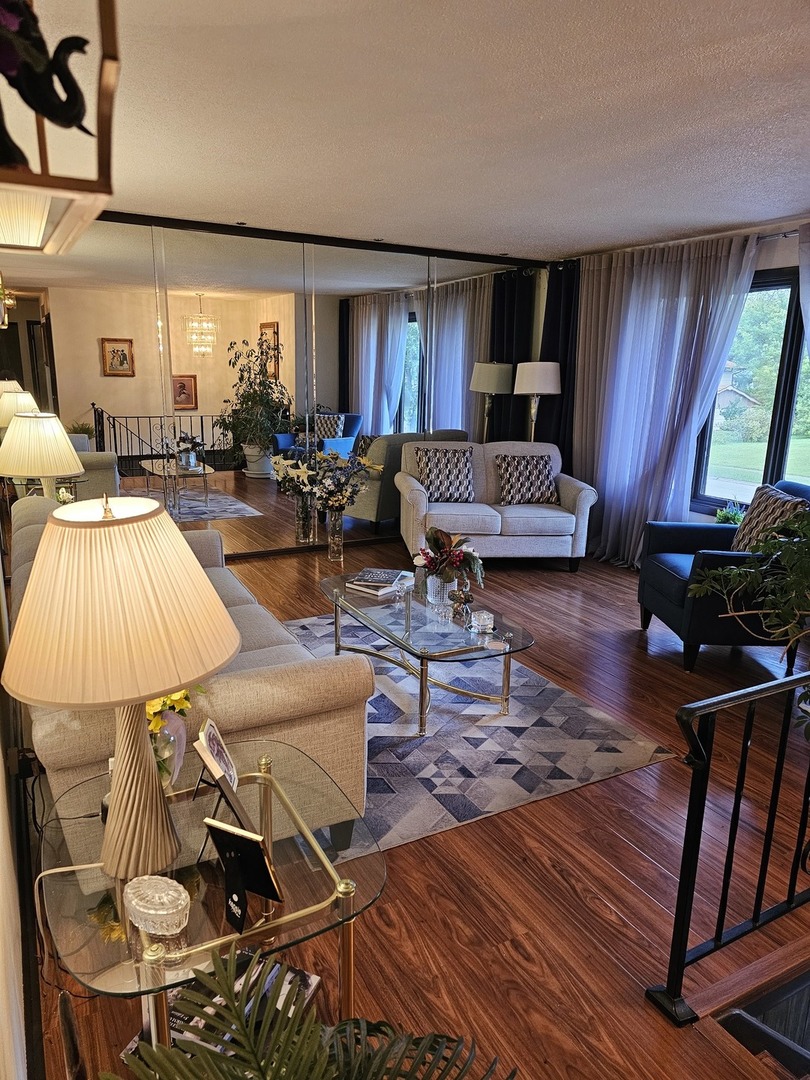 17010 Elm Drive Property Photo 12