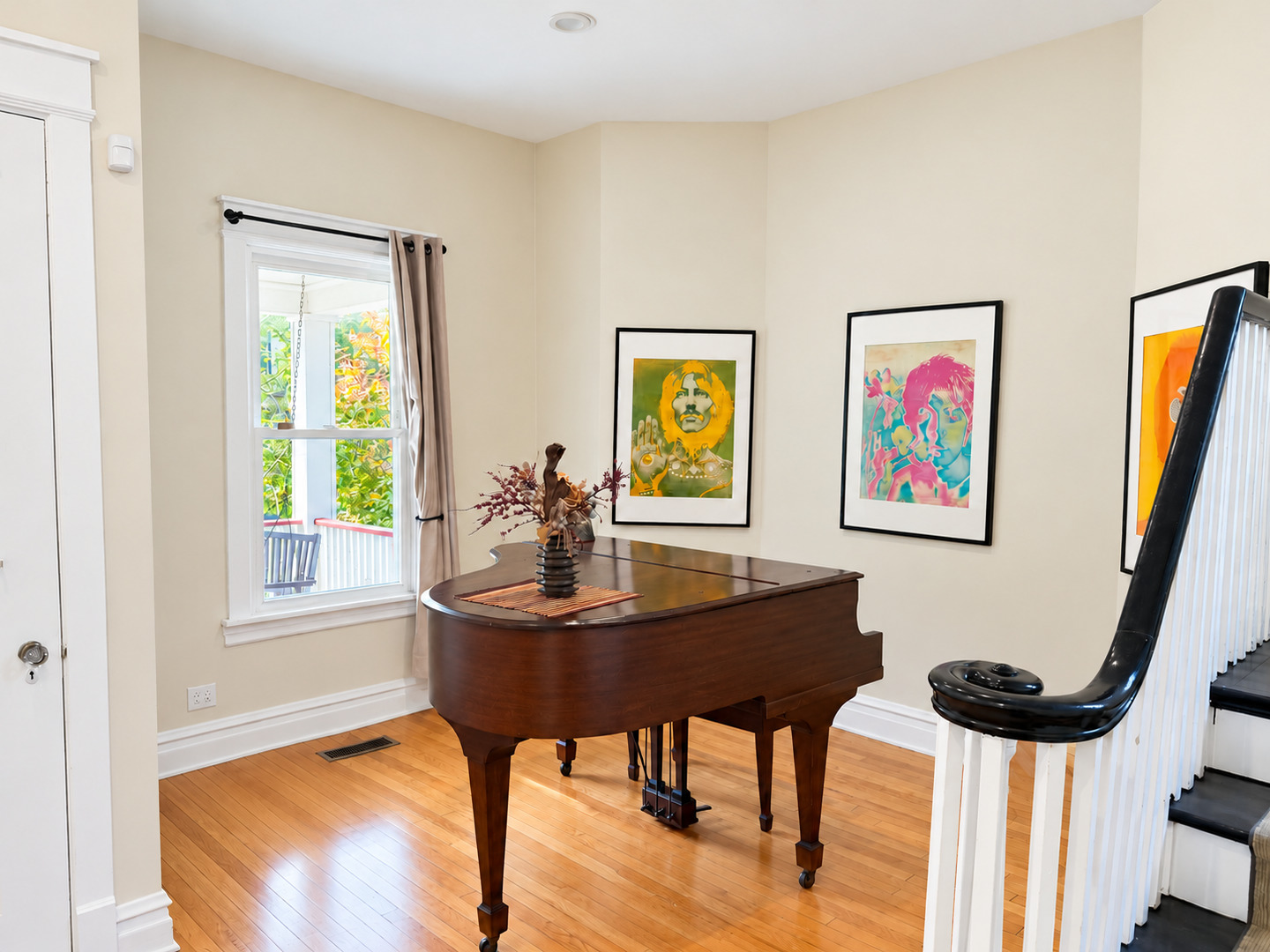 5415 N Wayne Avenue Property Photo 3