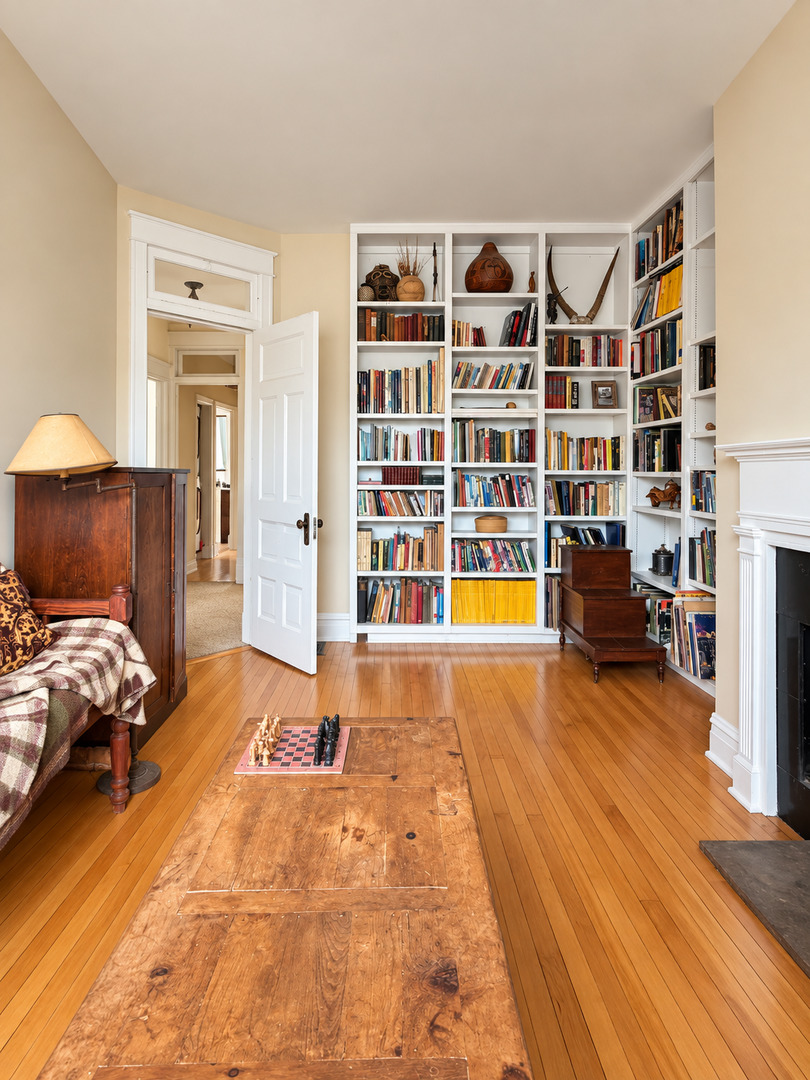 5415 N Wayne Avenue Property Photo 14