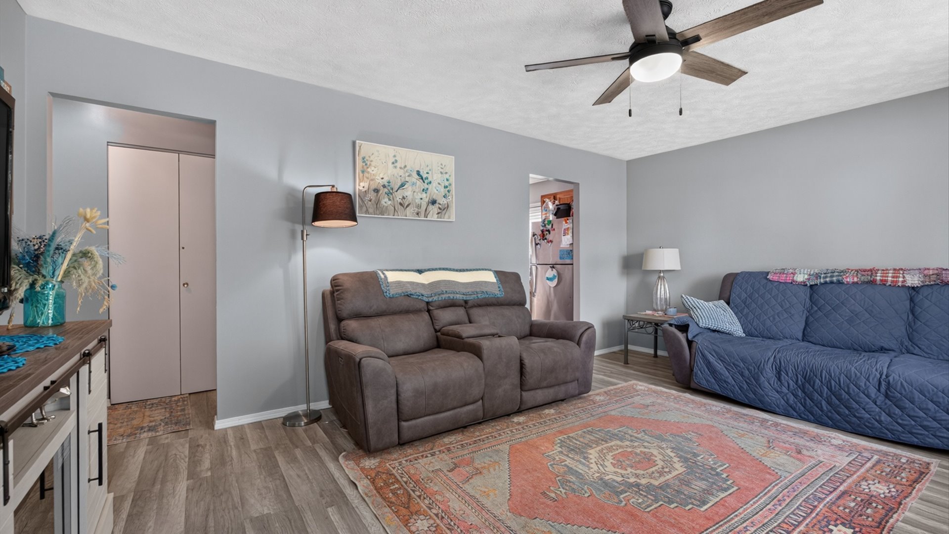 1121 N State Street Property Photo 2