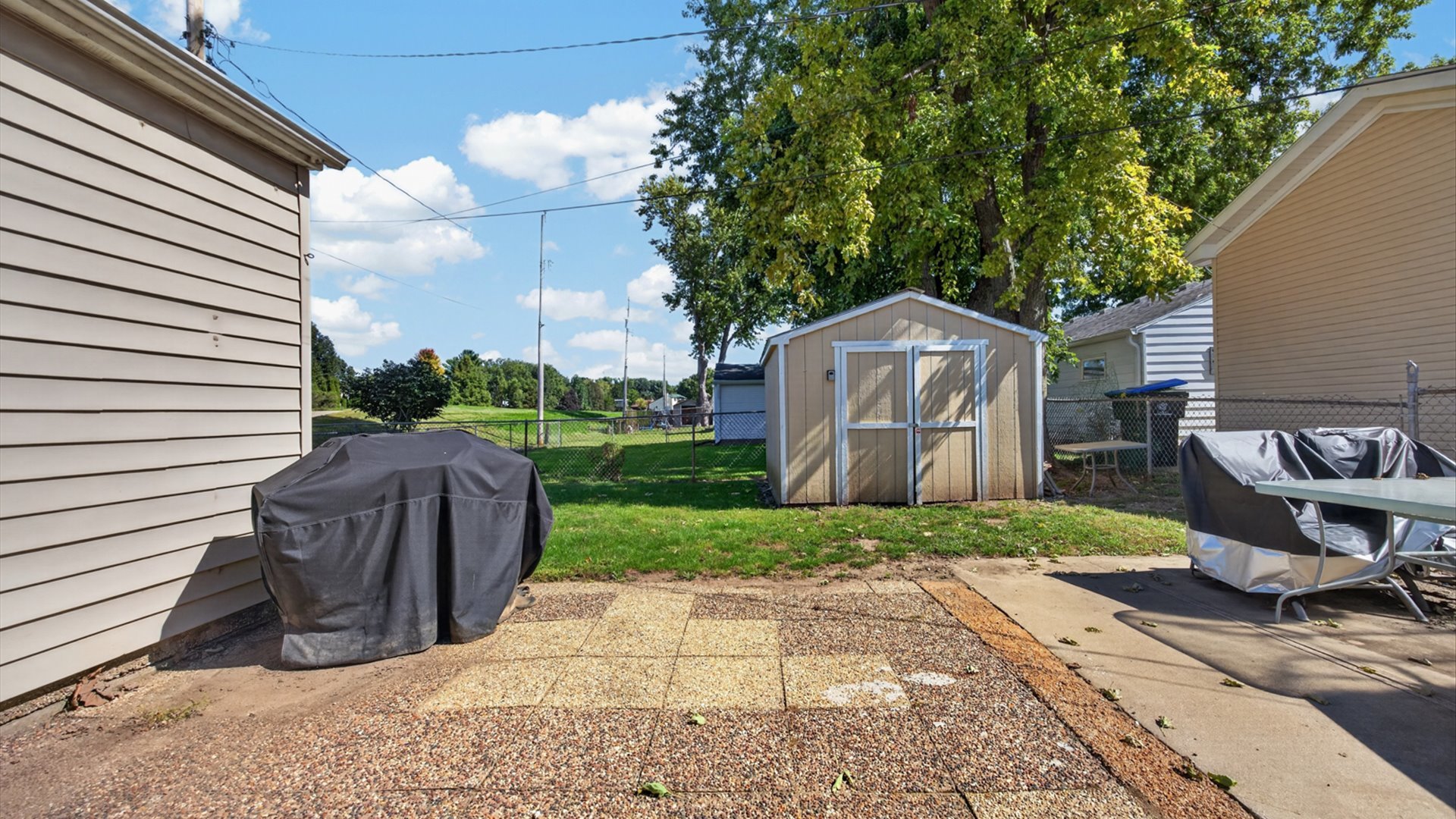 1121 N State Street Property Photo 21