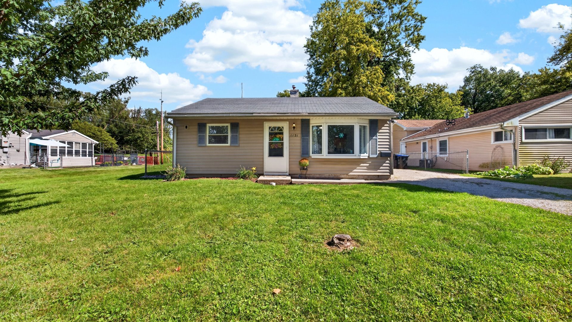 1121 N State Street Property Photo 25