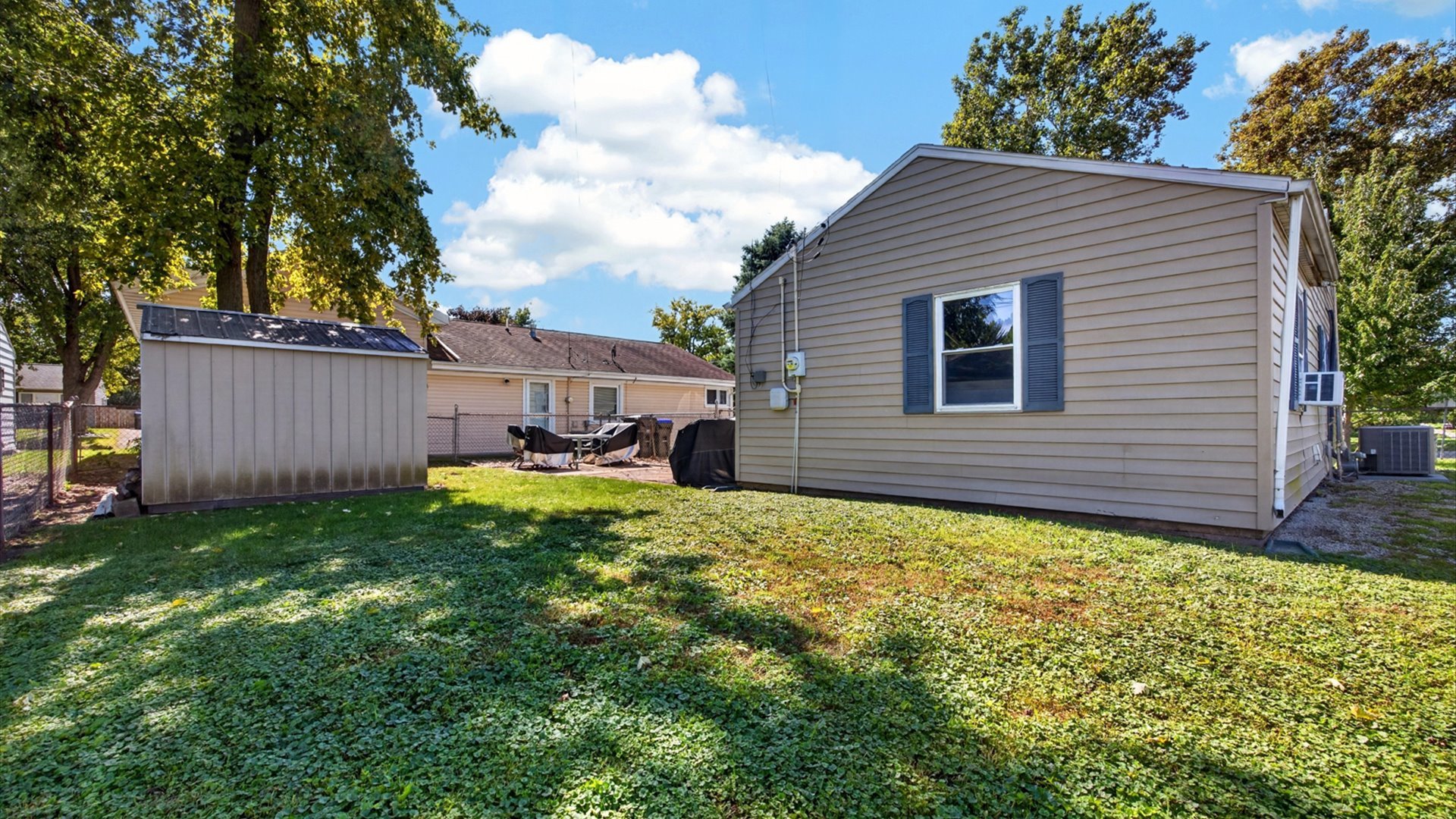 1121 N State Street Property Photo 27