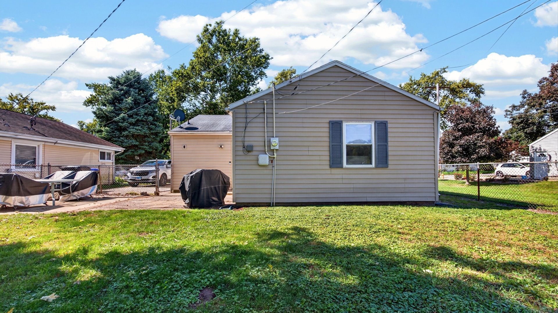 1121 N State Street Property Photo 28