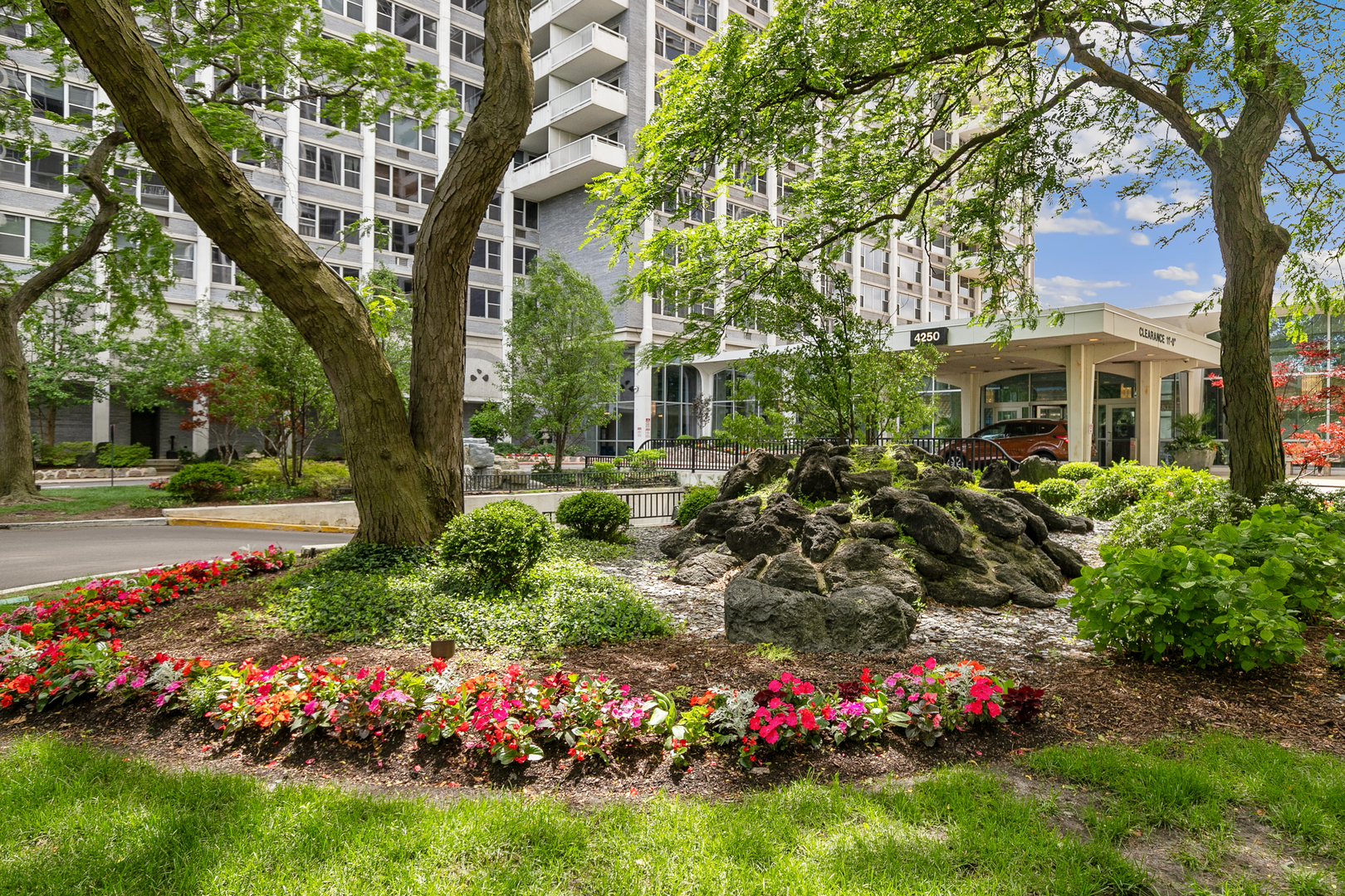 4250 N Marine Drive 2130 Property Photo 18