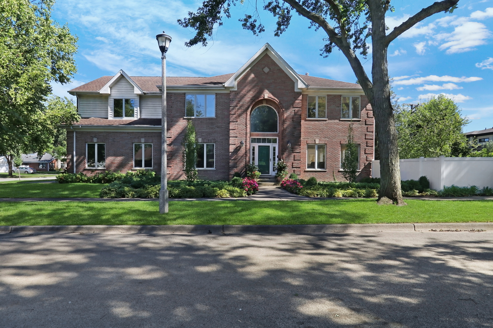 5153 Farwell Avenue Property Photo 1