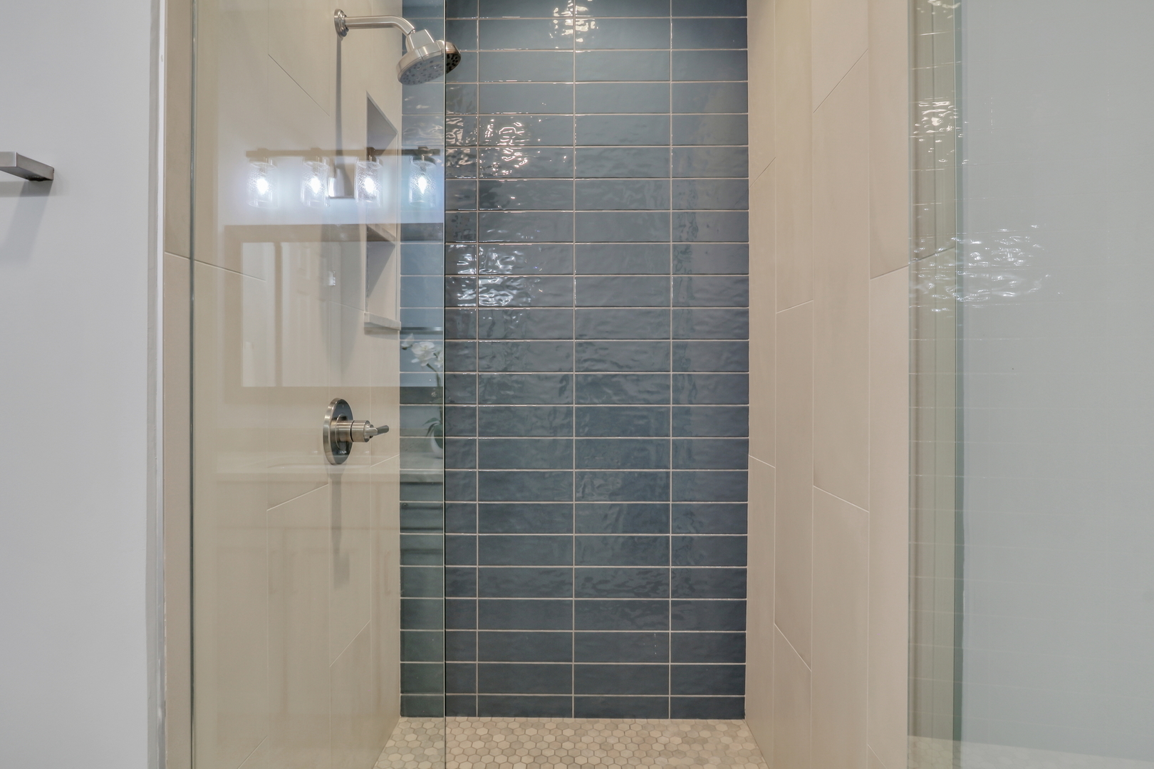 5153 Farwell Avenue Property Photo 29