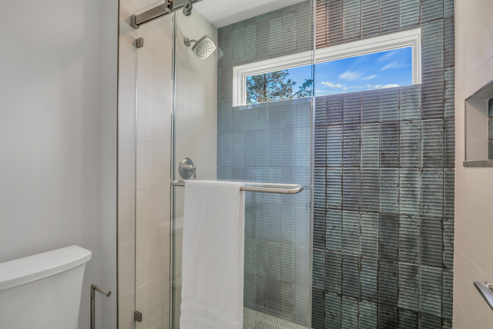 5153 Farwell Avenue Property Photo 44