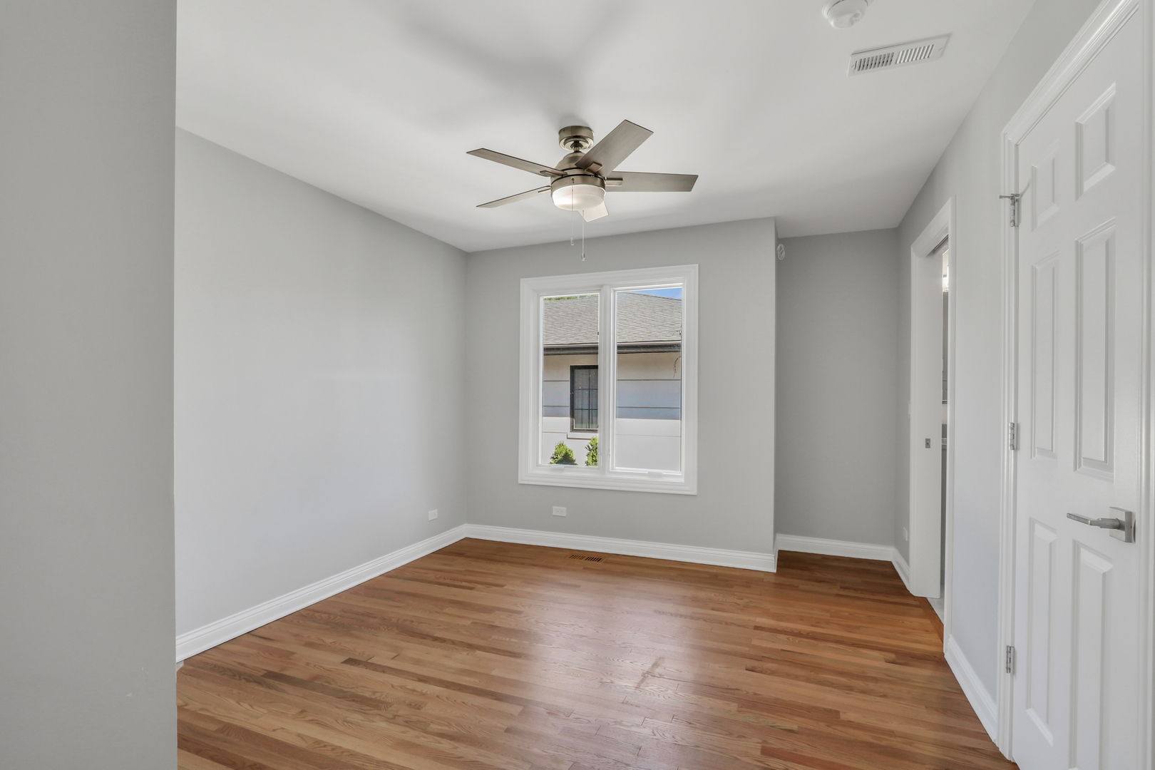 5153 Farwell Avenue Property Photo 45