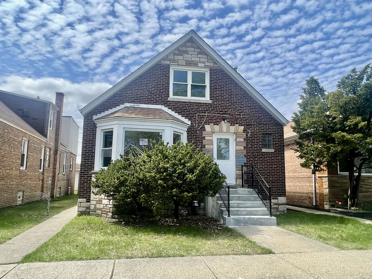 8312 S Phillips Avenue Property Photo 1