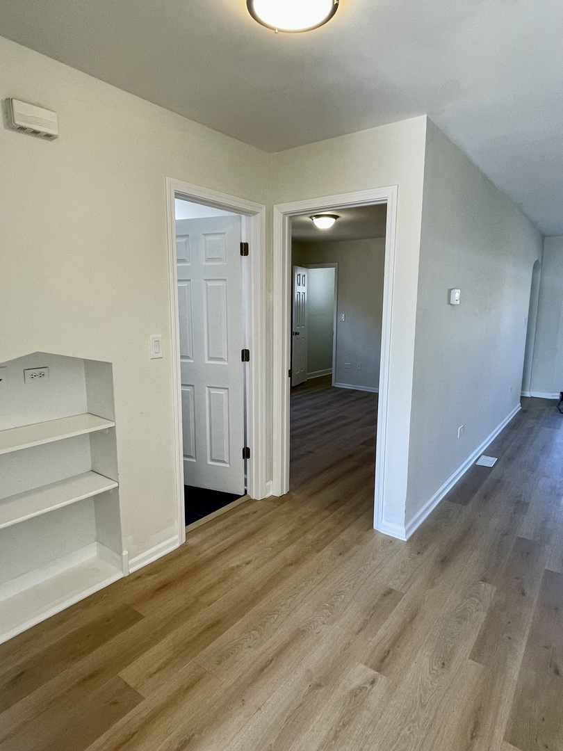 8312 S Phillips Avenue Property Photo 7