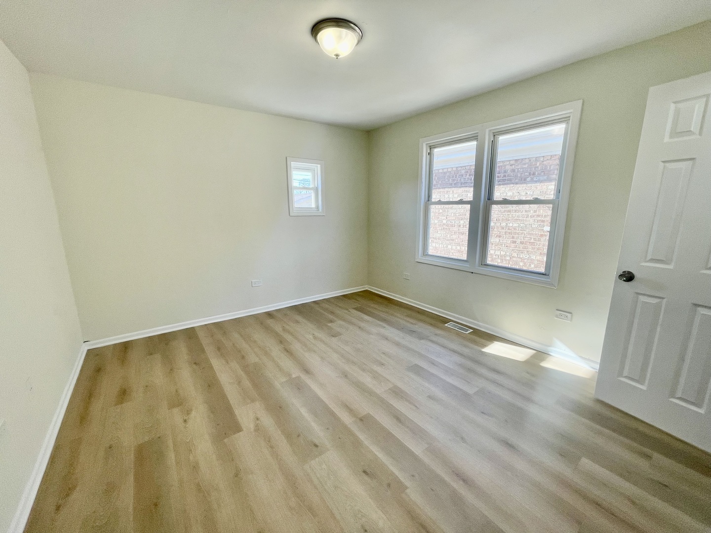 8312 S Phillips Avenue Property Photo 13