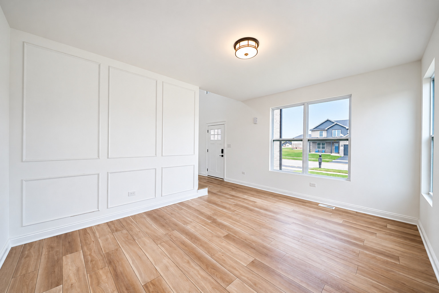 20925 Dexter Street Property Photo 14