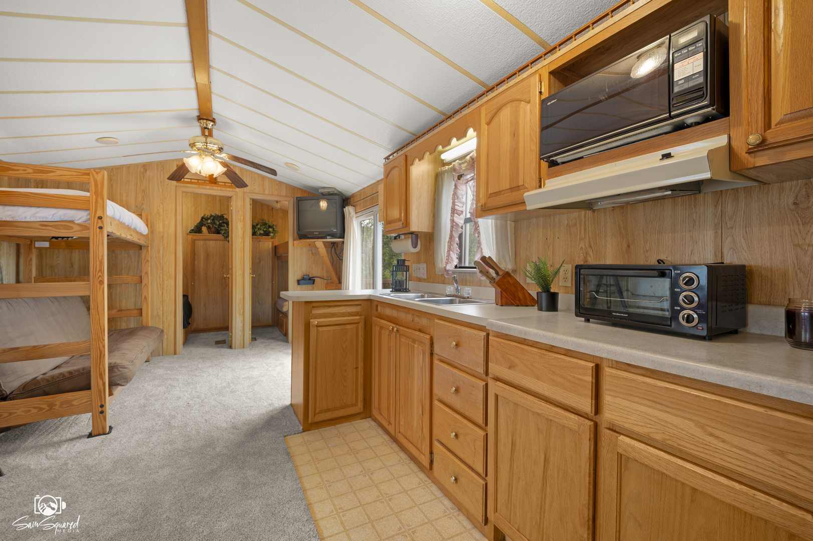 73 Lakeshore Drive Property Photo 5