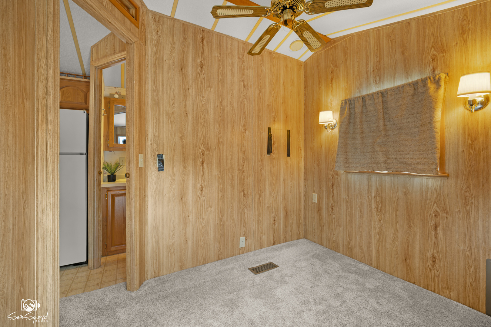 73 Lakeshore Drive Property Photo 12