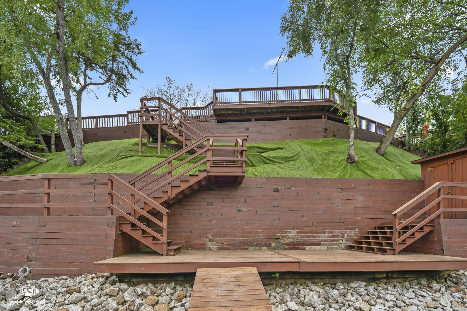 73 Lakeshore Drive Property Photo 19