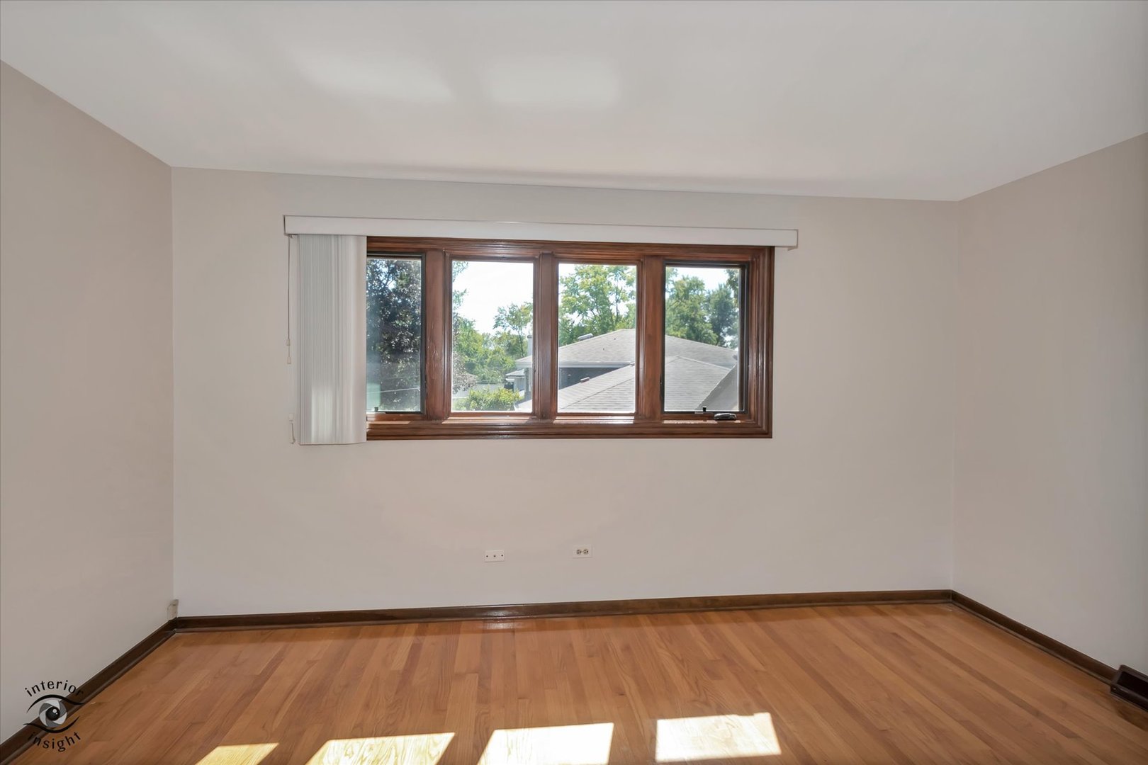 9953 S 82nd Court Property Photo 16