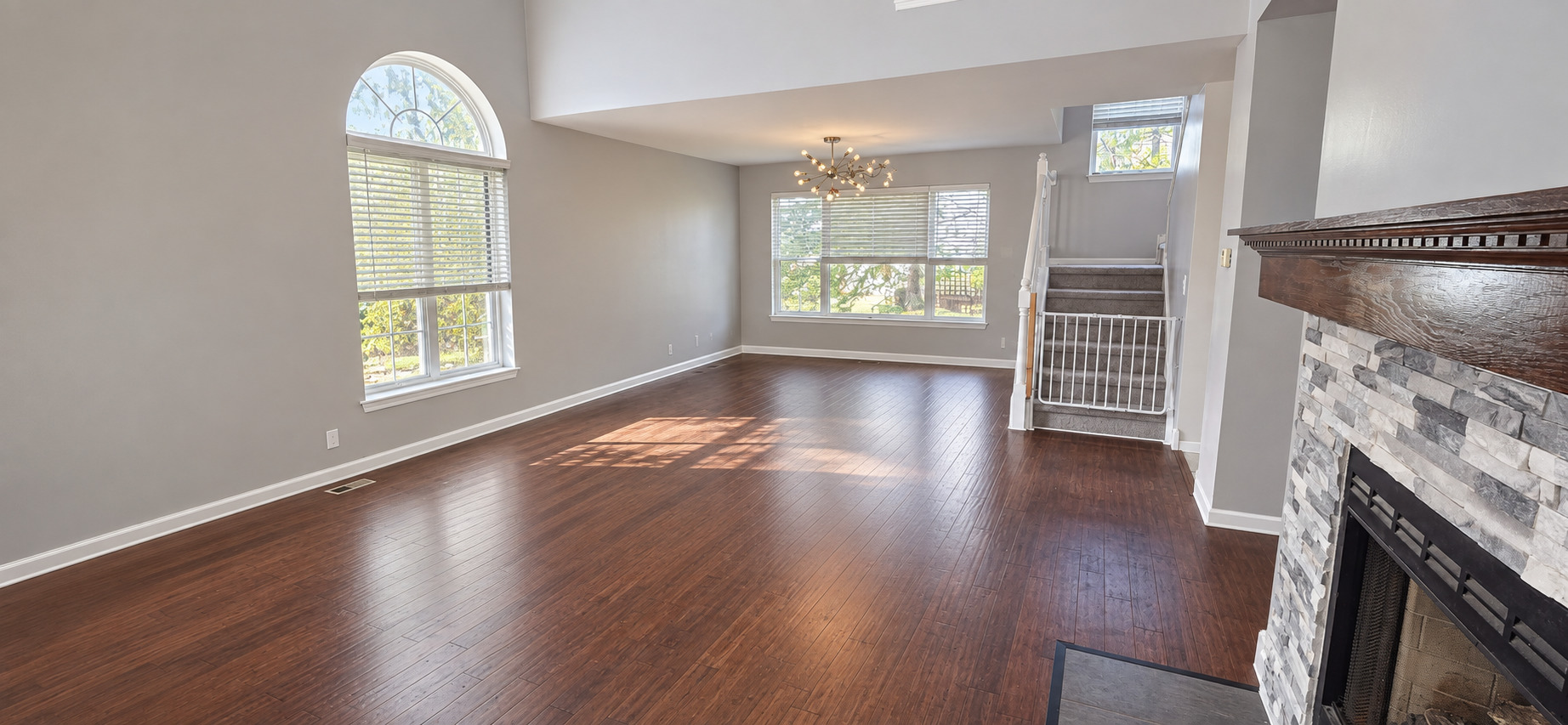 5511 Chantilly Circle Property Photo 2