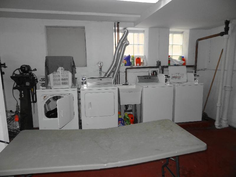1000 W Argyle Street 2n Property Photo 17