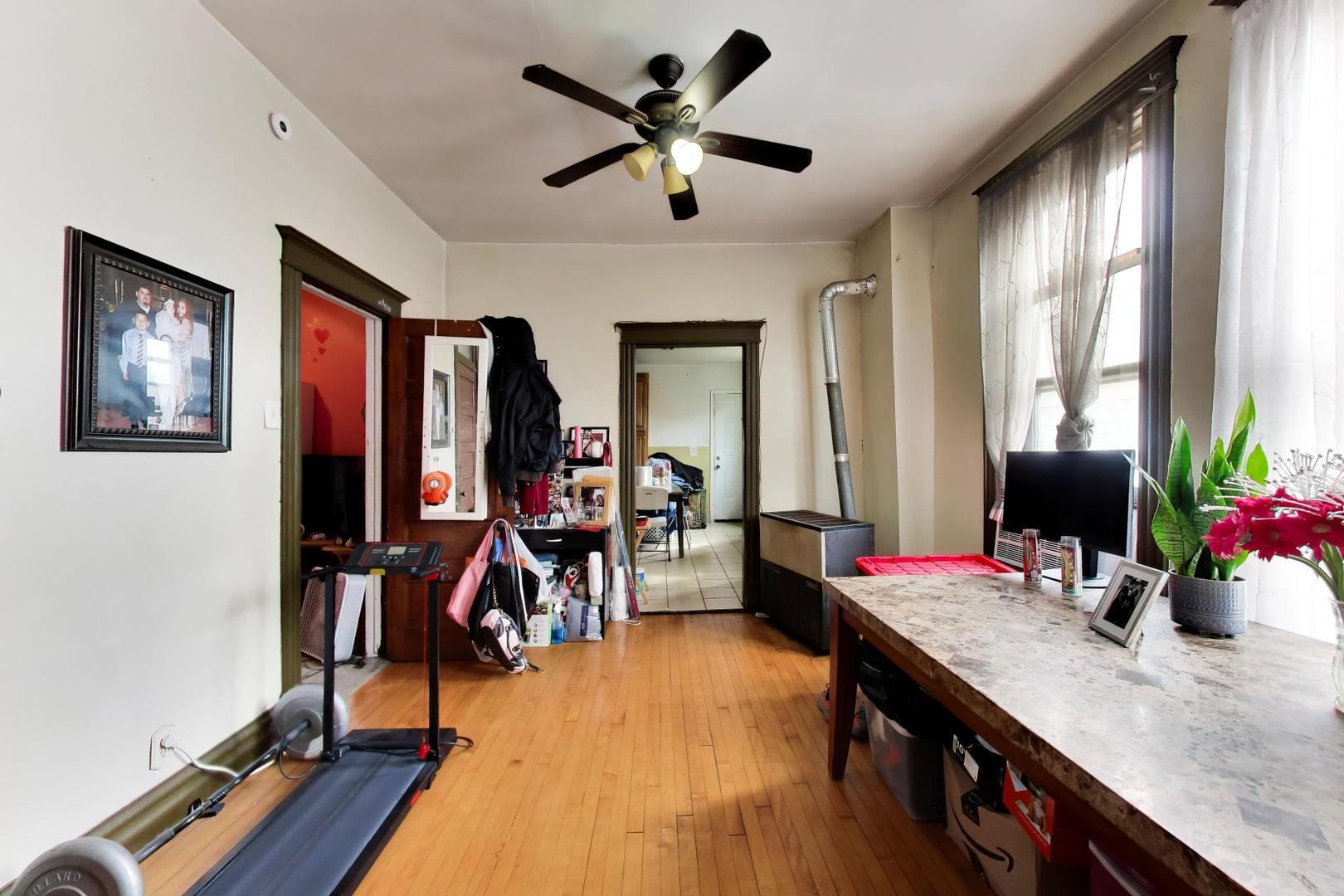 2625 S Central Park Avenue Property Photo 19