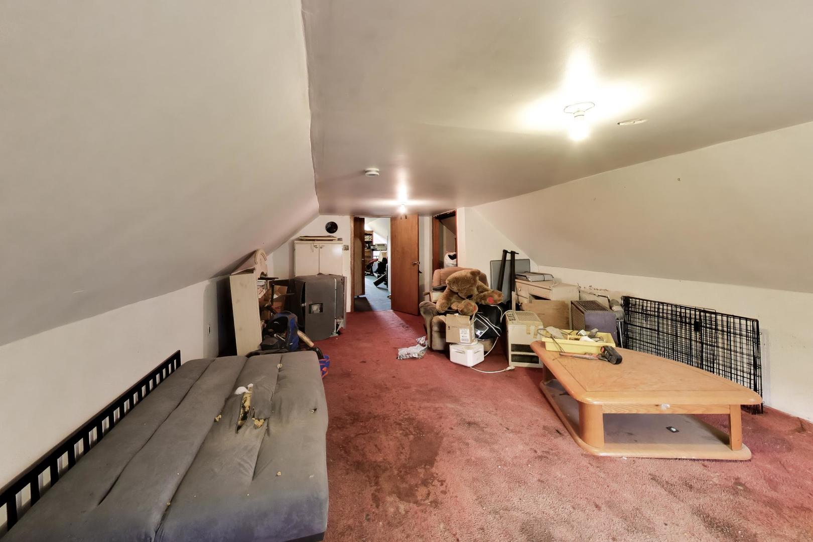 2625 S Central Park Avenue Property Photo 33