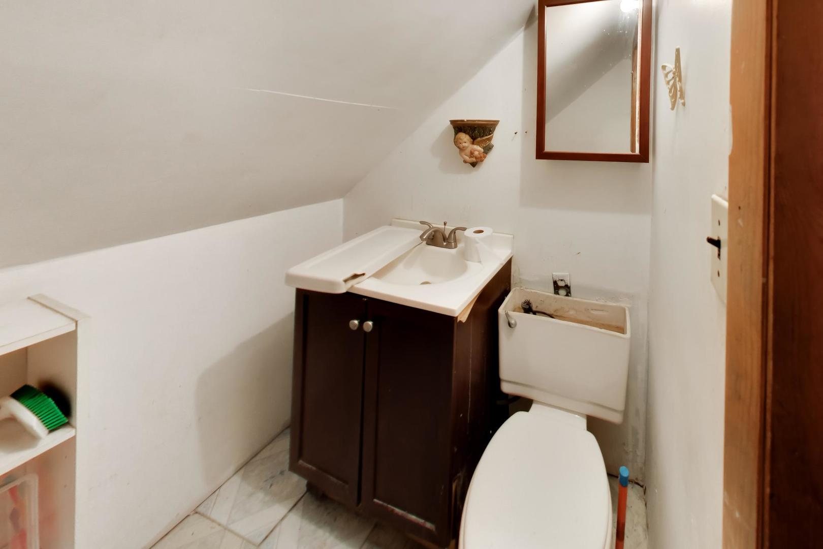 2625 S Central Park Avenue Property Photo 37