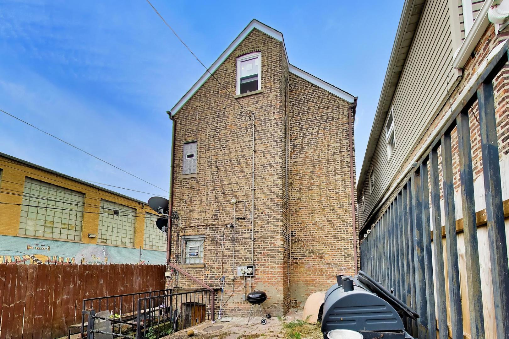 2625 S Central Park Avenue Property Photo 40