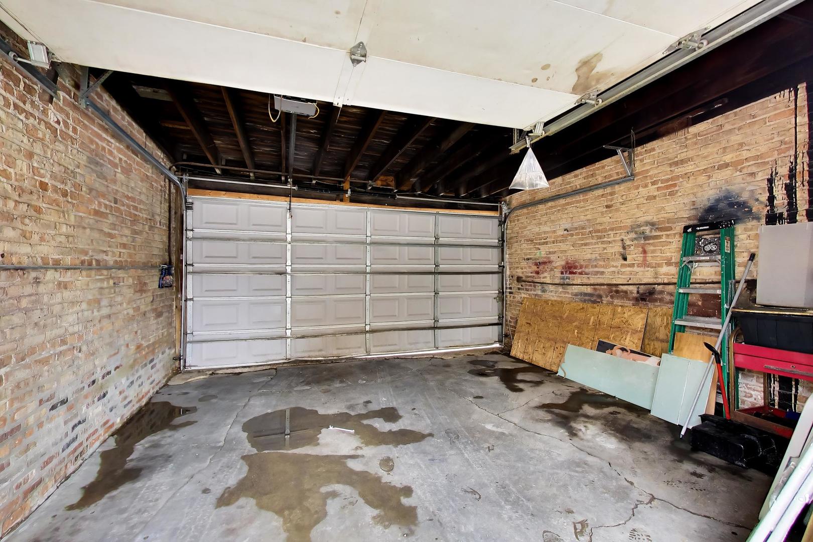 2625 S Central Park Avenue Property Photo 44