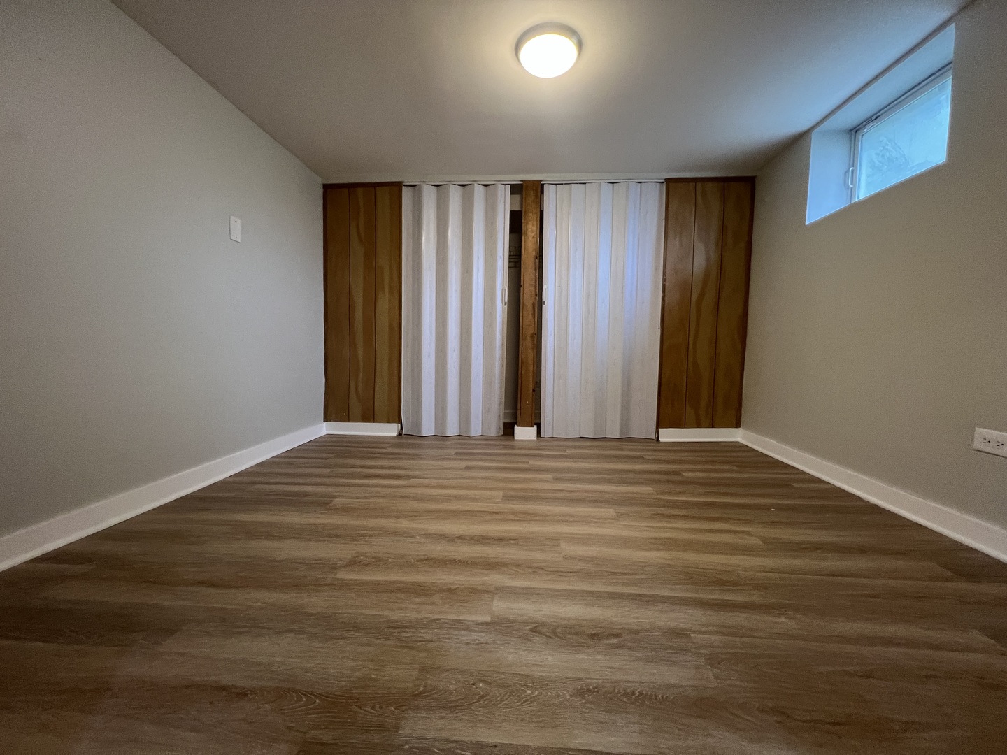 6848 W 96th Street Property Photo 13